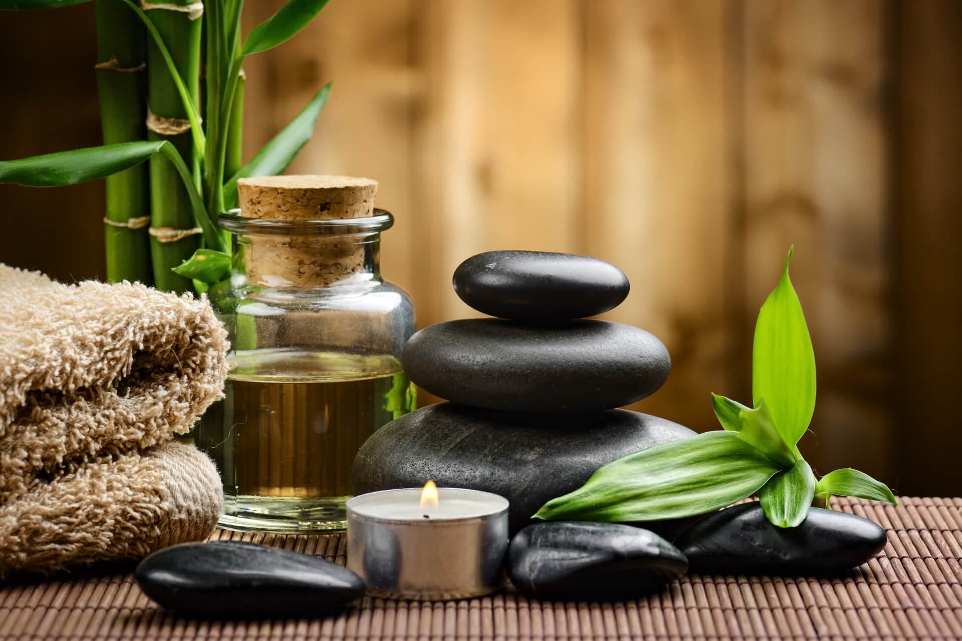 Taipei Outcall Massage – Hotel or Home Booking Available Mobile aromatherapy massage in Taipei hotels